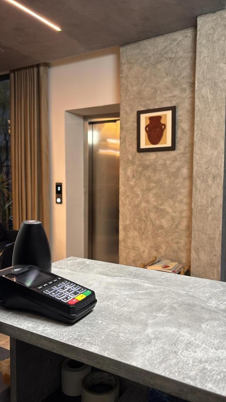 Vetus Hotel 普里什蒂纳 外观 照片